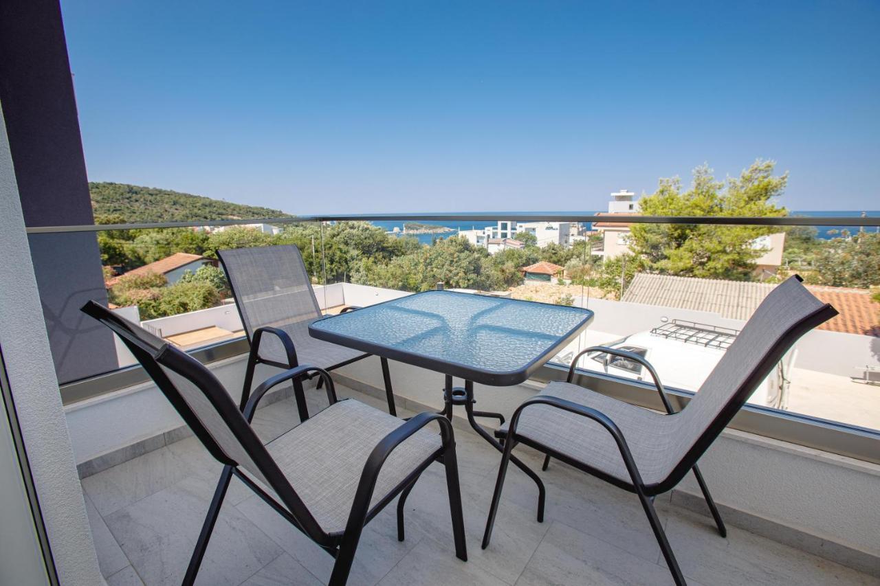 Posejdon Lux Apartamento Utjeha Exterior foto