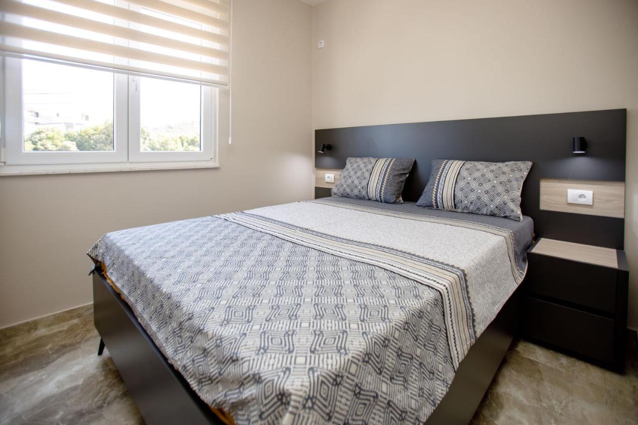 Posejdon Lux Apartamento Utjeha Exterior foto